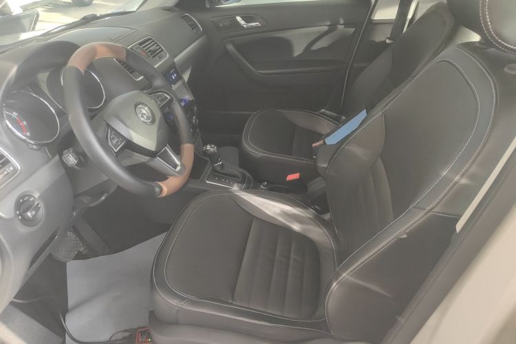 斯柯达 Yeti 2017款 TSI300 DSG尊行版局部细节19