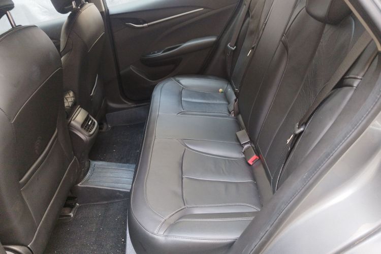 别克 英朗 2018款 18T 自动精英型中控内饰21