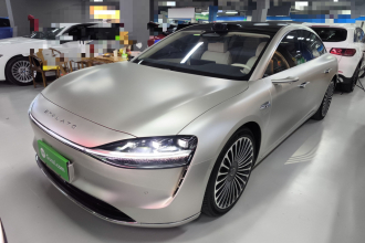 鸿蒙智行 享界S9 2024款 纯电 Ultra 四驱旗舰版