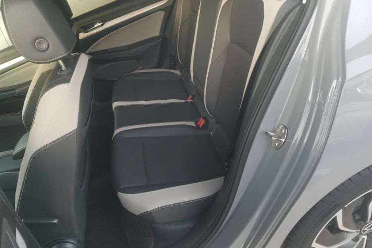 大众 高尔夫 2021款 280TSI DSG Pro中控内饰7004