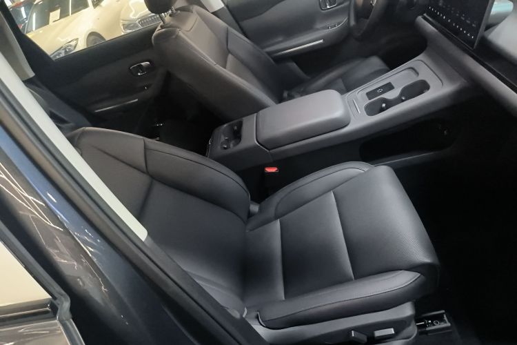 零跑汽车 零跑C10 2024款 210激光雷达版局部细节41