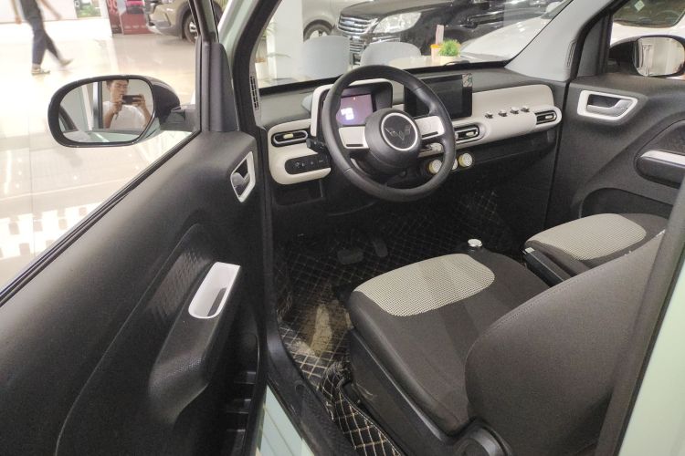 五菱汽车 宏光MINIEV 2024款 第三代 170km中控内饰20