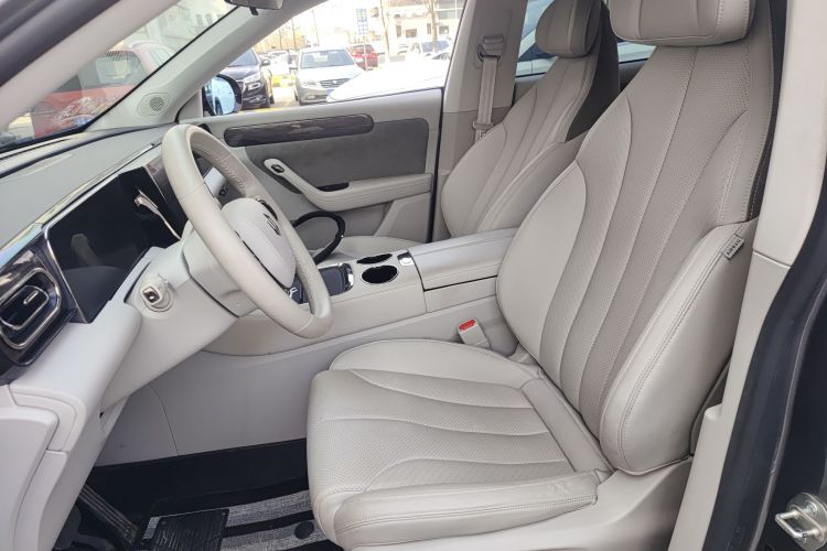 零跑汽车 零跑C11 2021款 改款 豪华版中控内饰19