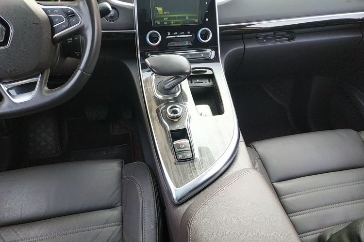 雷诺 Espace经典 2018款 TCe 300 旷逸版局部细节18