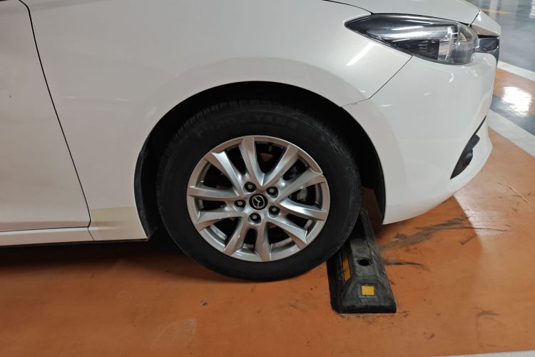 马自达3 昂克赛拉 2017款 三厢 1.5L 手动豪华型 国V车身外观10