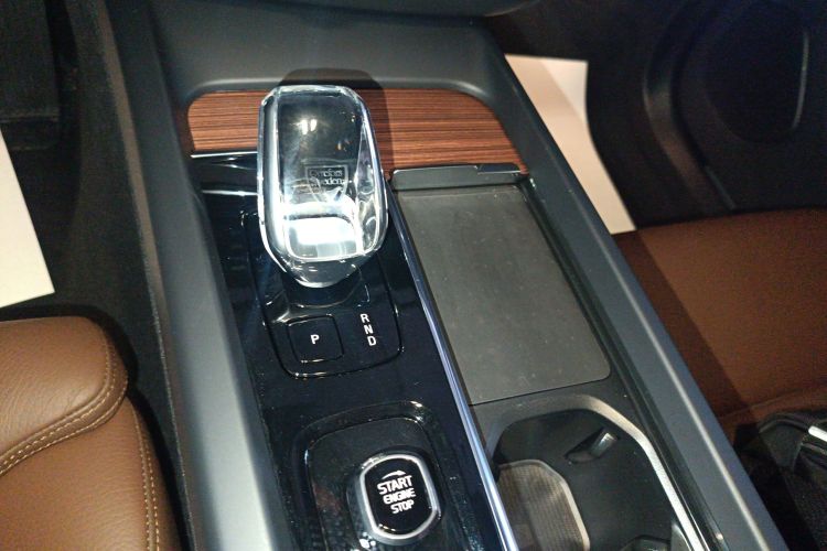 沃尔沃XC60 2025款 B5 四驱智远豪华版局部细节18