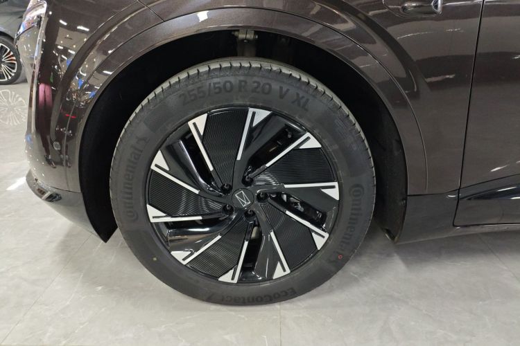 阿维塔07 2024款 Pro+纯电版车身外观6001