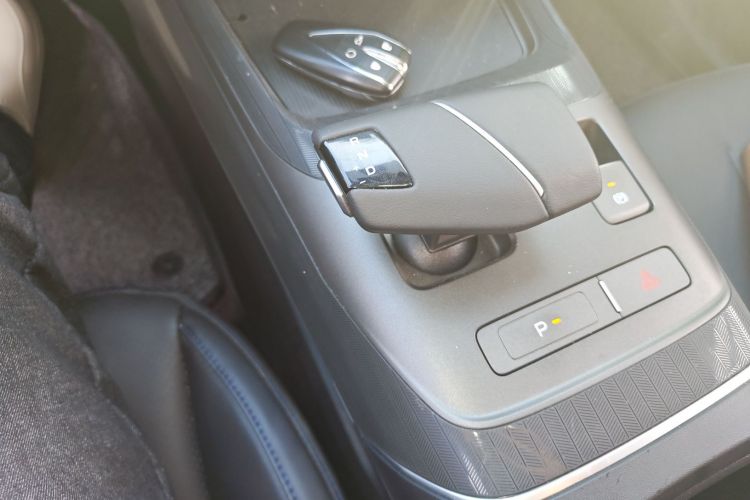 长安 逸动 2024款 1.5T GDI自动 尊贵型局部细节18