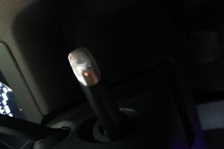 大众 高尔夫 2017款 230TSI 自动舒适百万辆纪念版中控内饰11