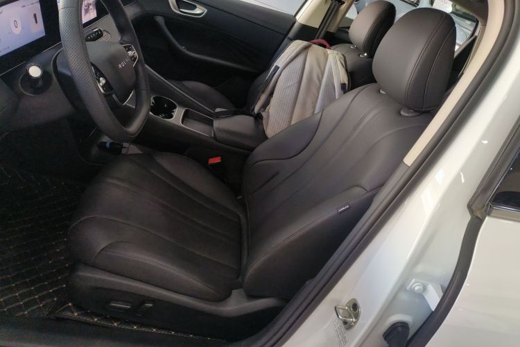 荣威D7 2023款 DMH 125km 超越版中控内饰19