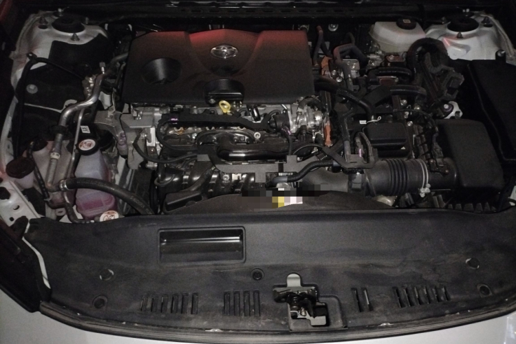 丰田 凯美瑞 2024款 双擎 2.0HXS 运动Plus版局部细节24