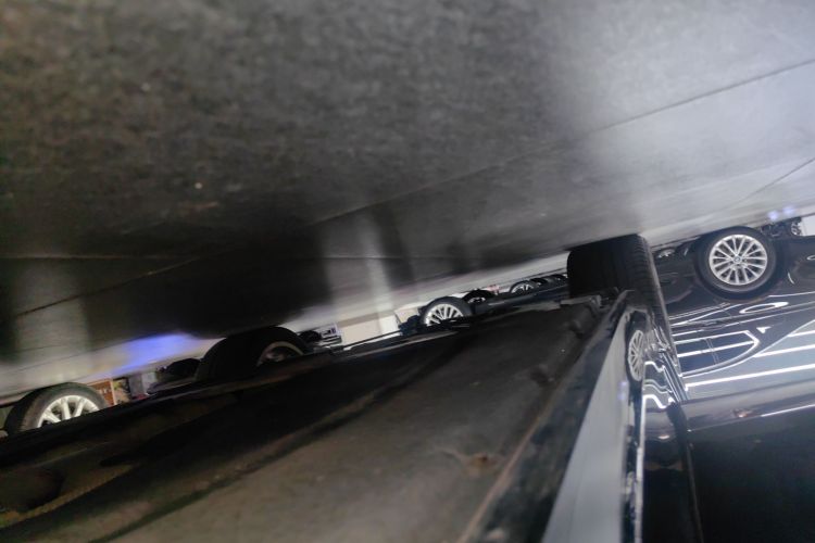 宝马7系 2019款 改款 730Li 豪华套装局部细节9001