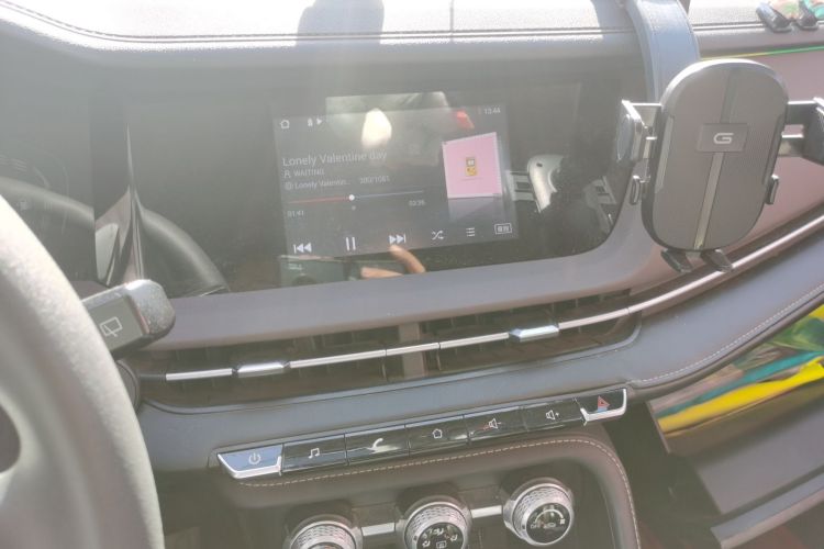 长安CS15 2019款 1.5L 手动进取型 国VI中控内饰16