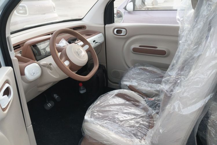 奔腾小马 2026款 222km 萌趣马 Plus中控内饰19