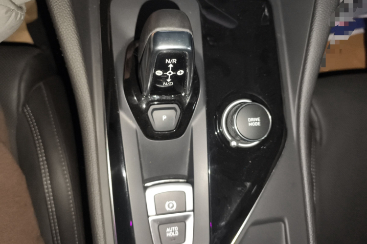 领克03 2021款 2.0TD 自动劲 冠军版中控内饰18