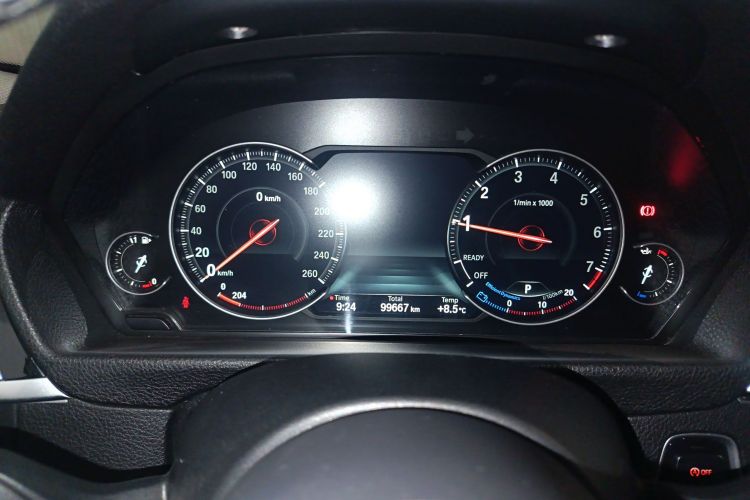 宝马3系 2019款 320Li M运动套装中控内饰14