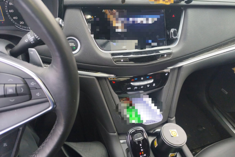 凯迪拉克XT5 2022款 2.0T 四驱豪华型（蜂鸟版）中控内饰16