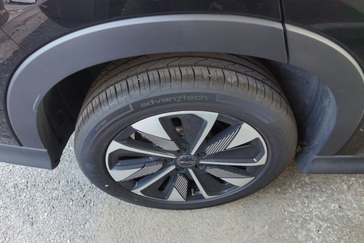 比亚迪 宋PLUS新能源 2025款 DM-i 智驾版 160KM 旗舰型车身外观6008