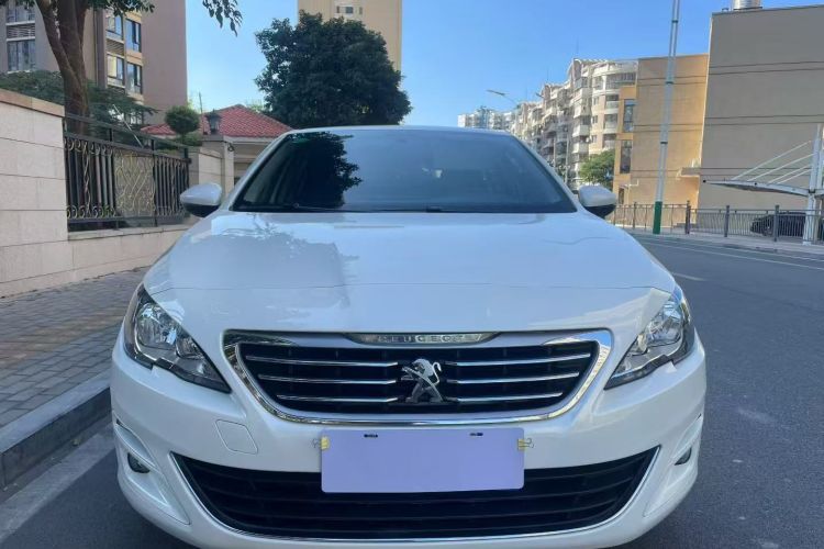 标致408 2016款 1.6T 自动豪华版车身外观2