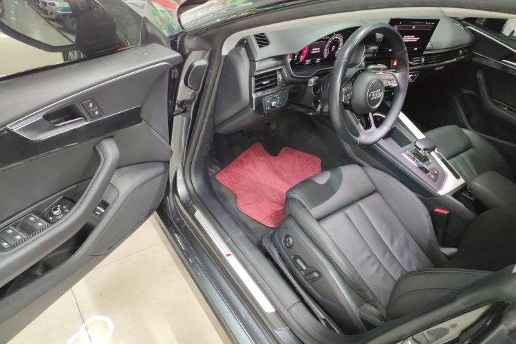奥迪A5 2021款 Sportback 40 TFSI quattro 豪华致雅型中控内饰20