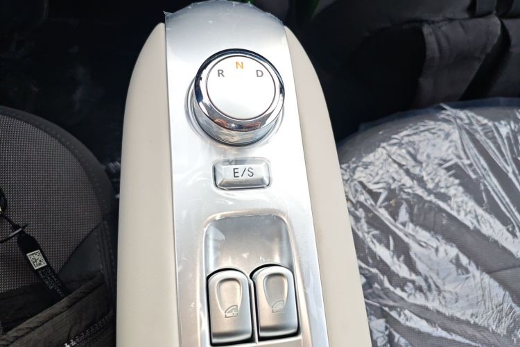 长安启源 长安Lumin 2025款 205km 香沁款中控内饰18