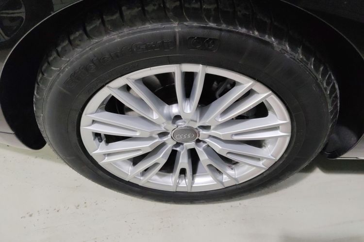 奥迪A8 2016款 A8L 45 TFSI quattro时尚型车身外观6008