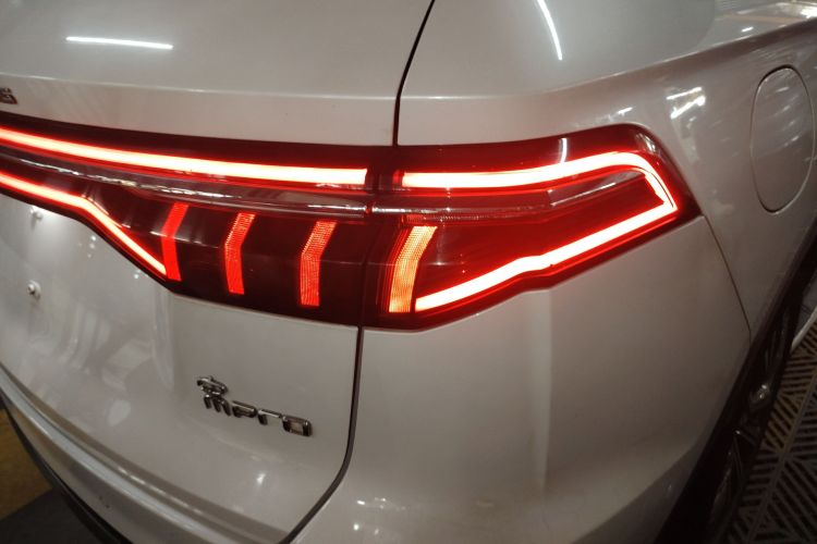 比亚迪 宋Pro新能源 2019款 DM 1.5T 四驱性能版豪华型车身外观6006