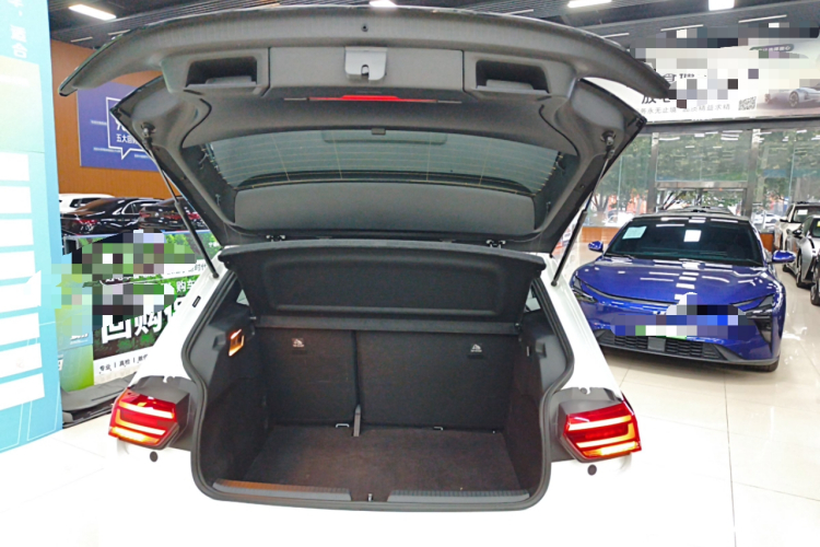 大众ID.3 2025款 改款 聪明款 纯净智享版机舱底盘23