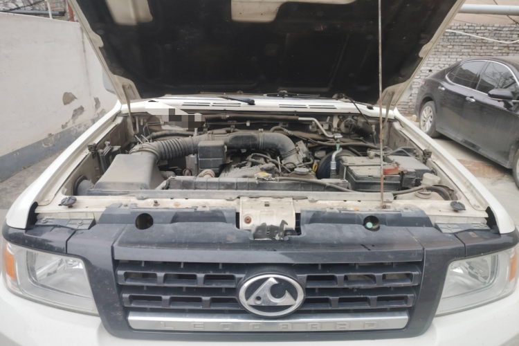 猎豹汽车 猎豹Q6 2015款 2.4L 手动四驱卓越型局部细节24