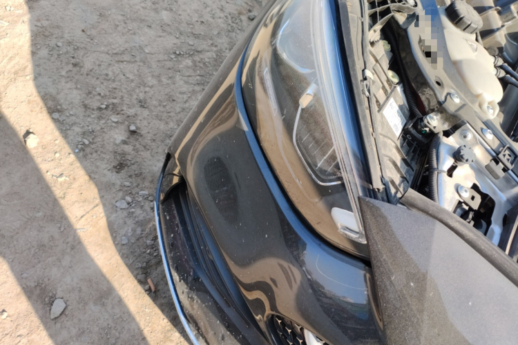 奔驰C级 2024款 改款 C 200 L 运动版车身外观8