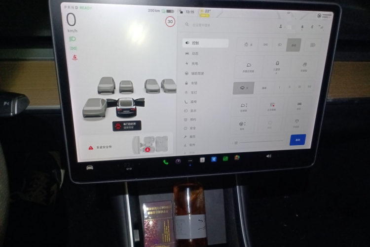 特斯拉 Model 3 2019款 标准续航后驱升级版中控内饰16