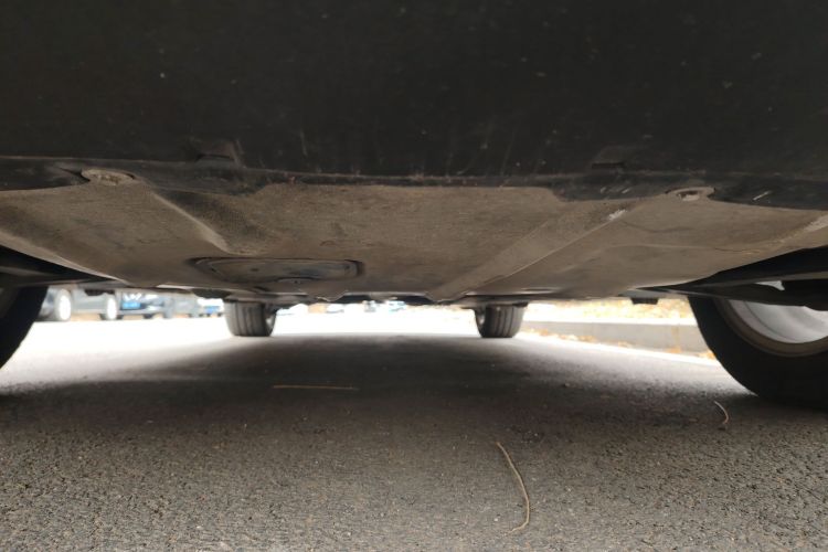 宝马X1 2016款 sDrive18Li 尊享型局部细节9008