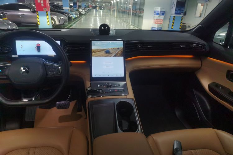 蔚来ES6 2020款 600KM 运动版中控内饰16