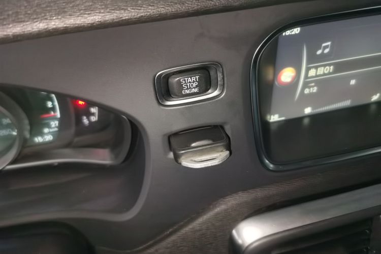 沃尔沃V40 2015款 1.6T 智雅版中控内饰7001