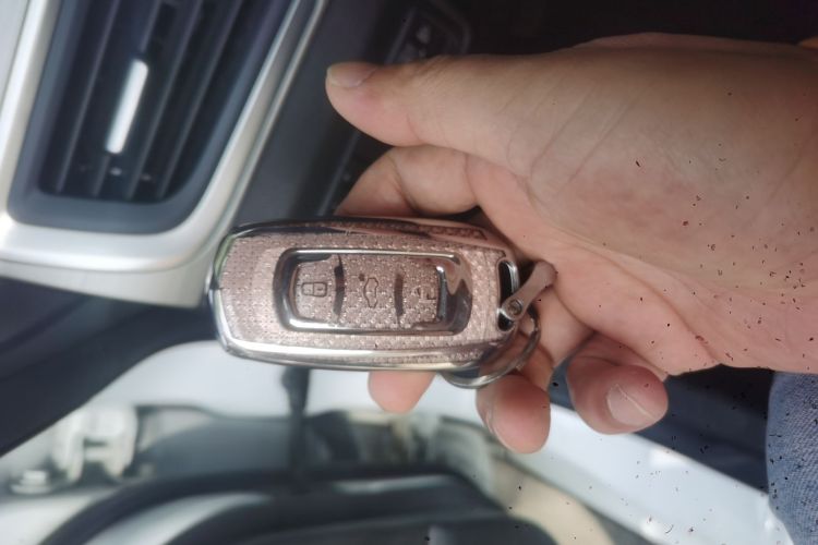 吉利汽车 远景X3 2020款 1.5L CVT尊贵型中控内饰11