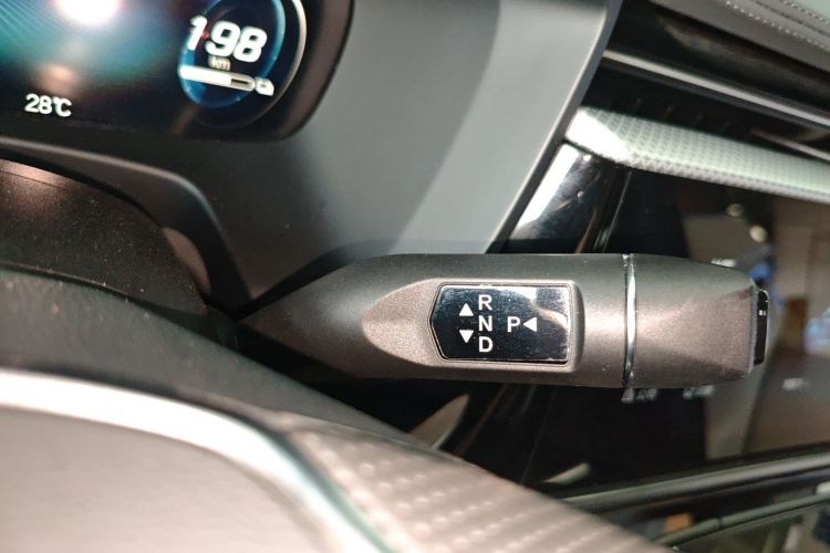 ARCFOX极狐 极狐 阿尔法T(ARCFOX αT) 2023款 480 森林版 175kW中控内饰18