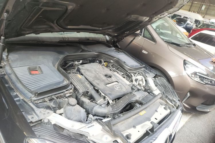 奔驰GLC 2018款 GLC 300 4MATIC 动感型局部细节24