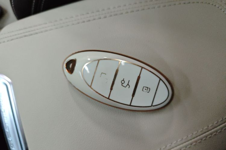 奔腾T77 2019款 230 TID 自动豪华型 国VI中控内饰11