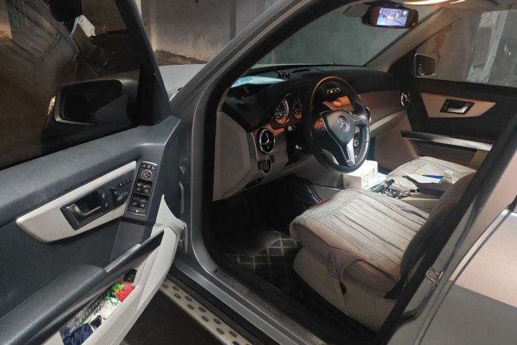 奔驰GLK级 2013款 改款 GLK 300 4MATIC 时尚型中控内饰7003