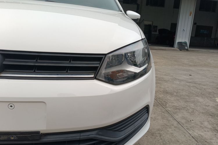 大众 Polo 2016款 1.4L 手动风尚型车身外观36