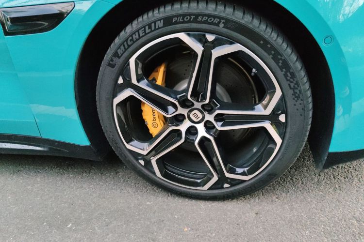 小米汽车 小米SU7 2024款 四驱Max创始版车身外观10