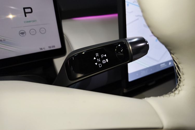 小鹏P7+ 2024款 长续航 Max局部细节18