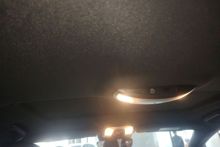 沃尔沃V60 2017款 2.0T Polestar中控内饰22