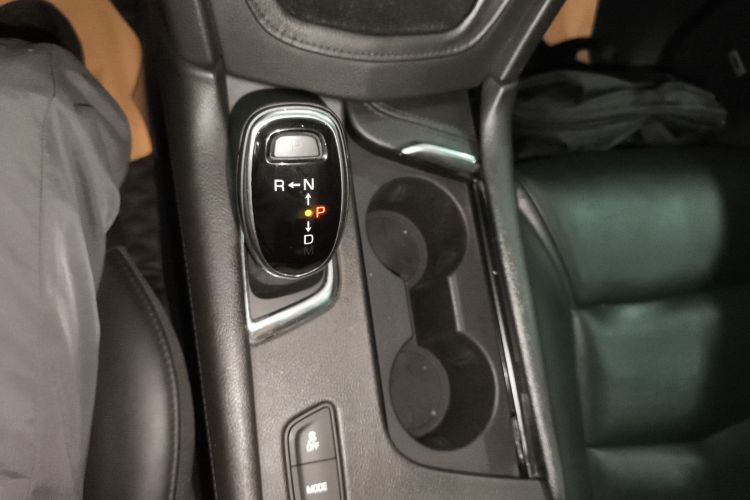 凯迪拉克XT5 2018款 25T 豪华型中控内饰18