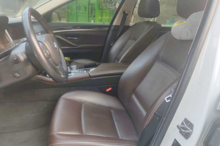 宝马5系 2014款 525Li 豪华设计套装局部细节19