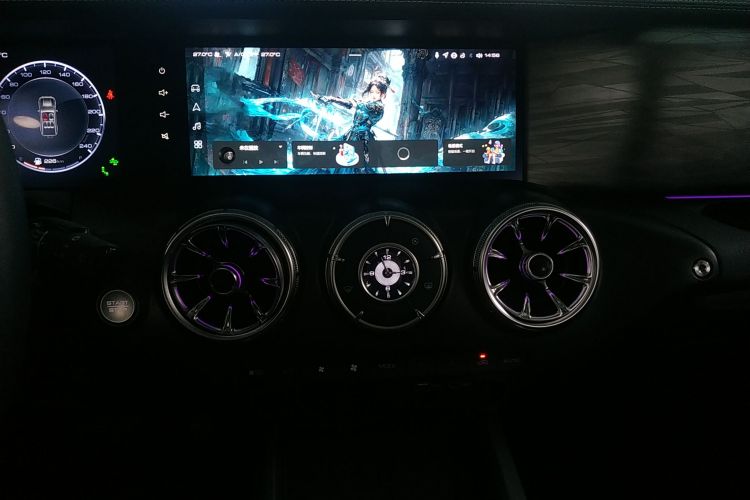 坦克300 2023款 城市版 2.0T 很有型局部细节16