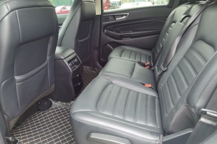 福特 锐界 2018款 EcoBoost 245 两驱豪锐型 7座 国V中控内饰7004