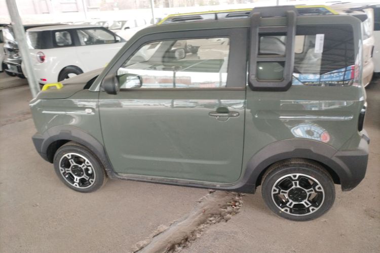 吉利银河 2025款 210km 熊猫骑士车身外观6003