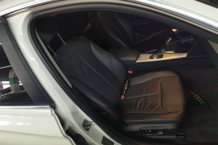 宝马3系 2015款 328Li xDrive时尚型局部细节41