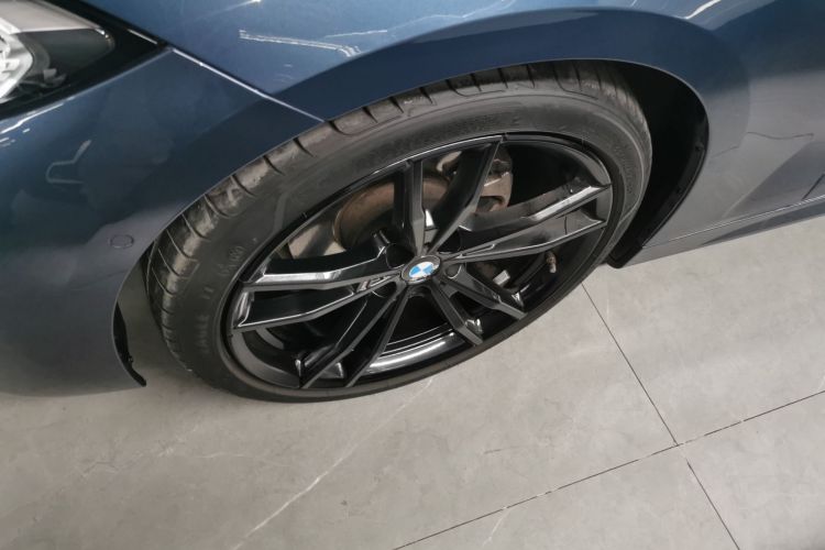 宝马4系 2021款 改款 425i M运动曜夜版车身外观6001